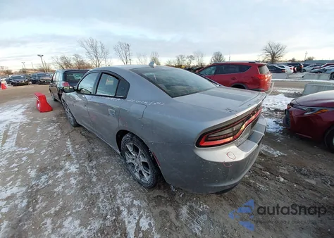 2015 Dodge Charger Sxt z USA, uszkodzony, nr VIN 2C3CDXJG5FH919720